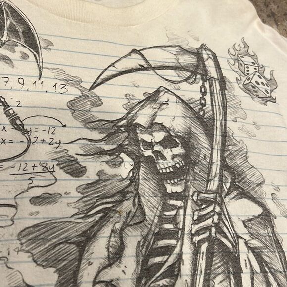 Vintage Y2K Liquid Blue Paper Skulls Reaper 2011 Tee Shirt size L in GUc - Picture 7 of 11